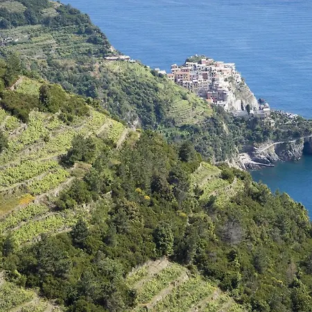 Stunning In With 1 Bedrooms And Wifi Apartman La Spezia